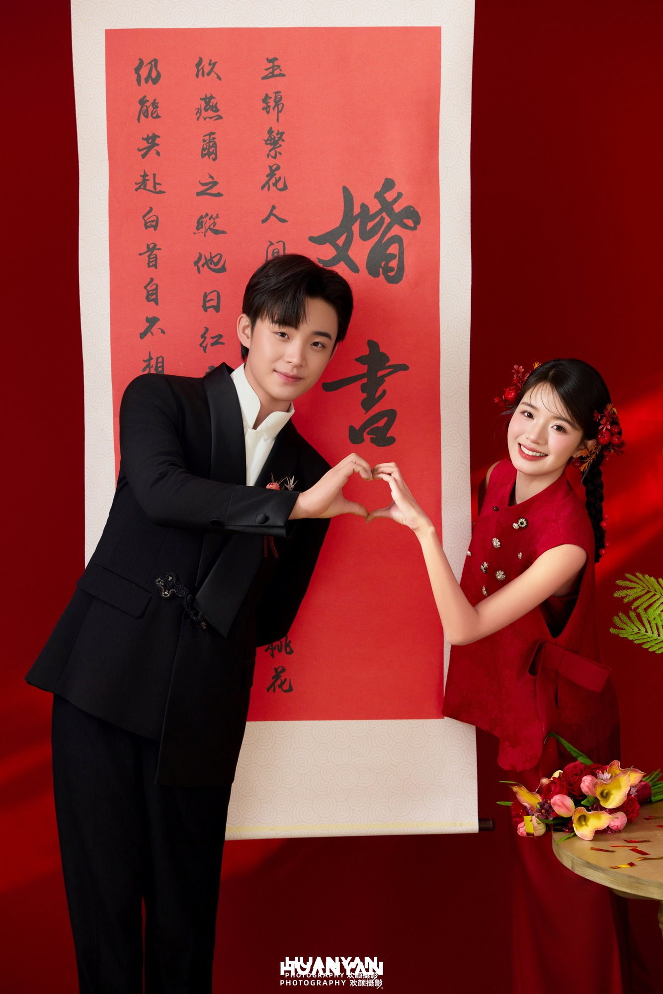 室内影棚浪漫唯美婚纱照实拍（红笺婚书系列）