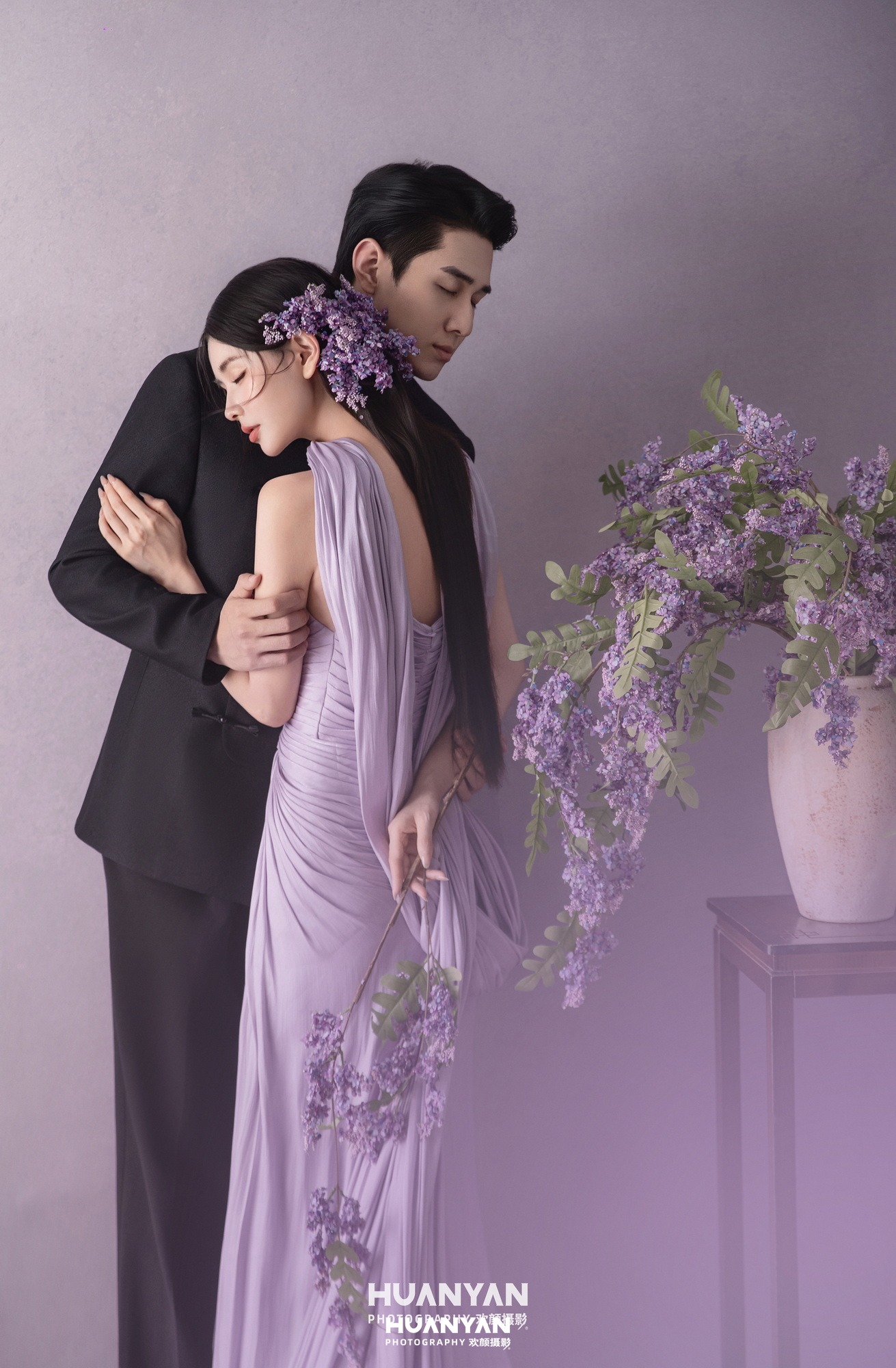 紫藤信客片第7张｜韩式温柔婚纱照，摄于室内影棚