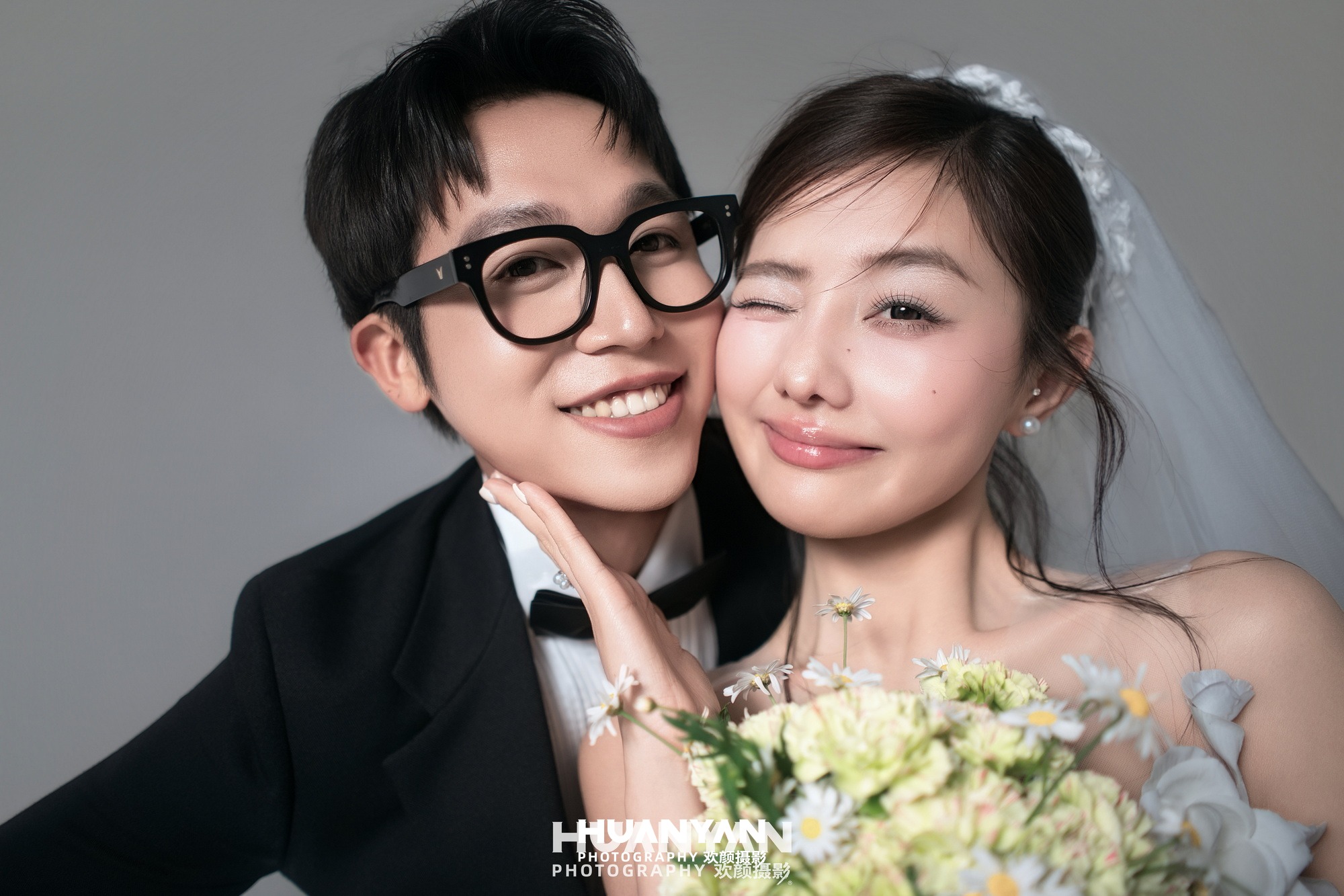 韩式温柔婚纱照 · 室内影棚场景 · 小朵欢喜客片