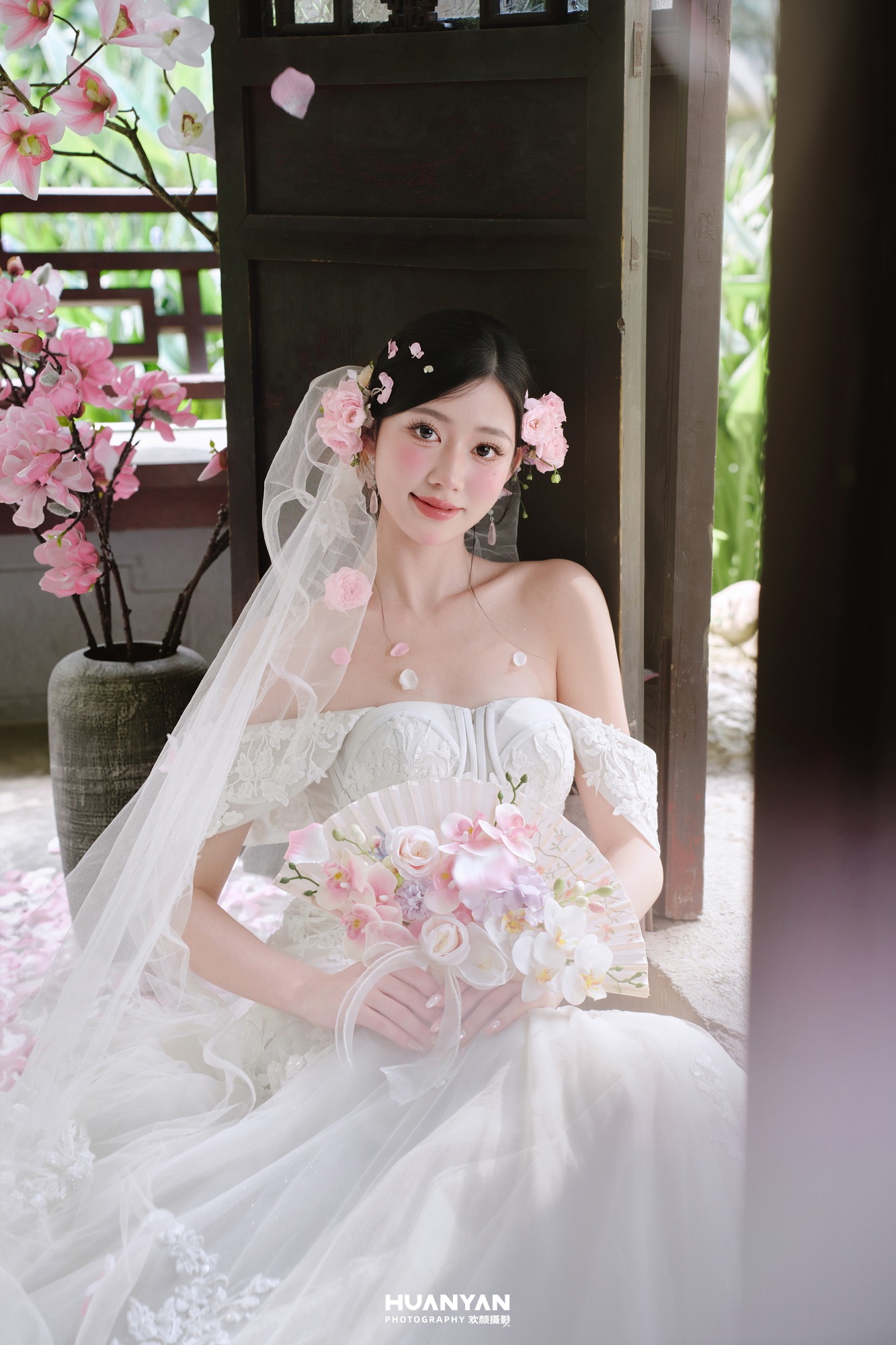 花间令：新中式婚纱照户外自然实拍
